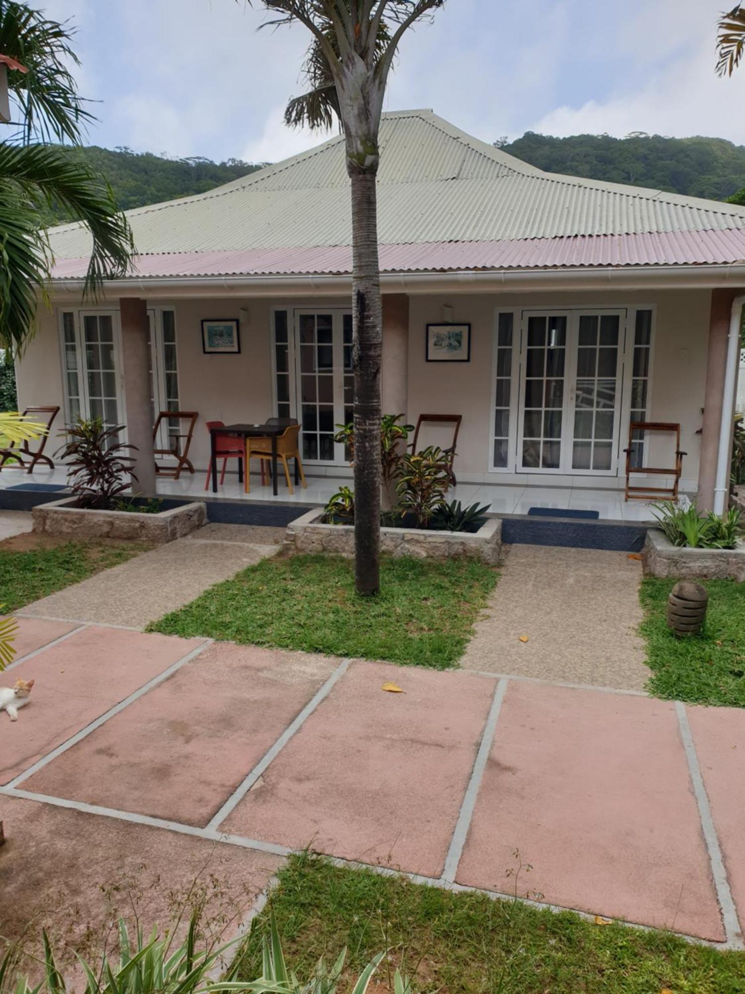 Villa Authentique La Digue Exterior photo