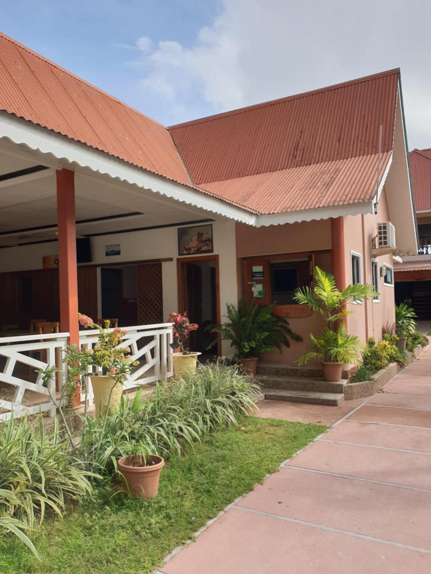 Villa Authentique La Digue Exterior photo